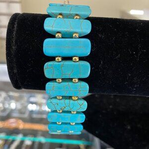 🩵🩵 ✨ Southwestern Turquoise Statement Stretch Bracelet w/ Gold Beads | Boho